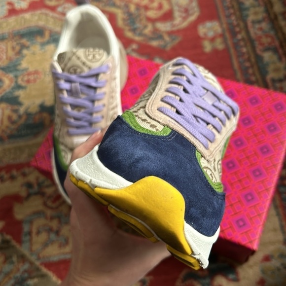 Tory Burch T Monogram Good Luck Trainer - Picture 12 of 16